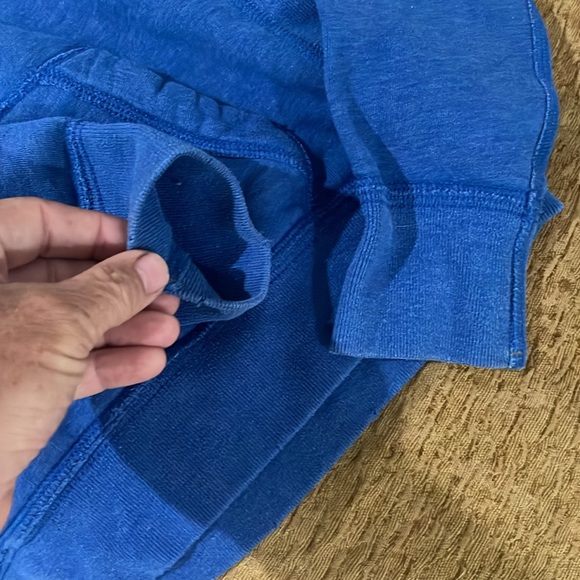 Abercrombie & Fitch sweatshirt hoodie size medium - Picture 4 of 7